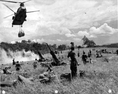 Hélicoptère CH-47 Chinook 